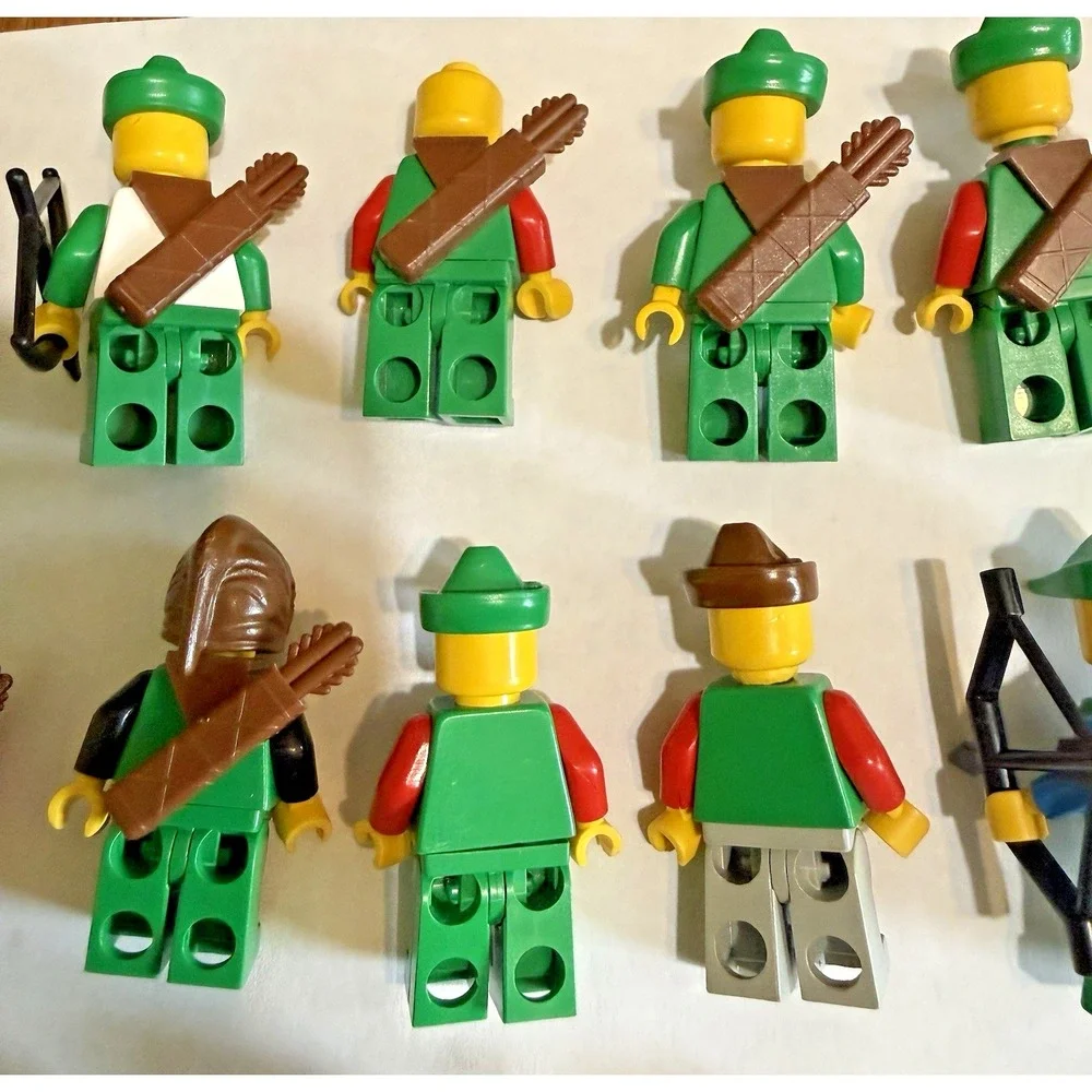 Lego 6071 Forestmen's Crossing Forestwoman Minifigures‎ Only Lot 1990